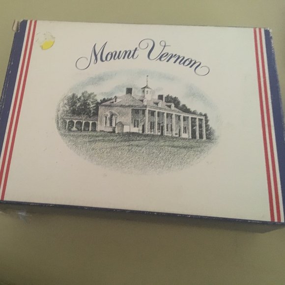 Vintage Avon Mount Vernon Cobalt Blue Plate and Soaps - Picture 1 of 9